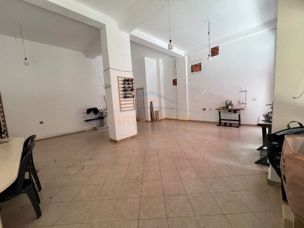 JAP ME QERA AMBIENT BIZNESI,MYSLYM SHYRI,TIRANE