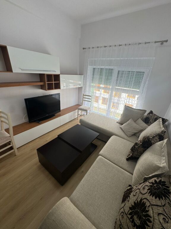 Apartament 2+1 me qira