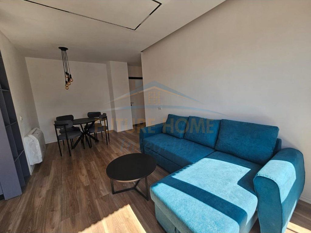 Rent, Apartment 2+1+2+Parking Space, Former Electric Market, Tirana. 950 €