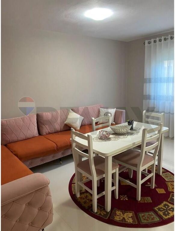Appartamento 1+1 – Via Ali Demi, Tirana