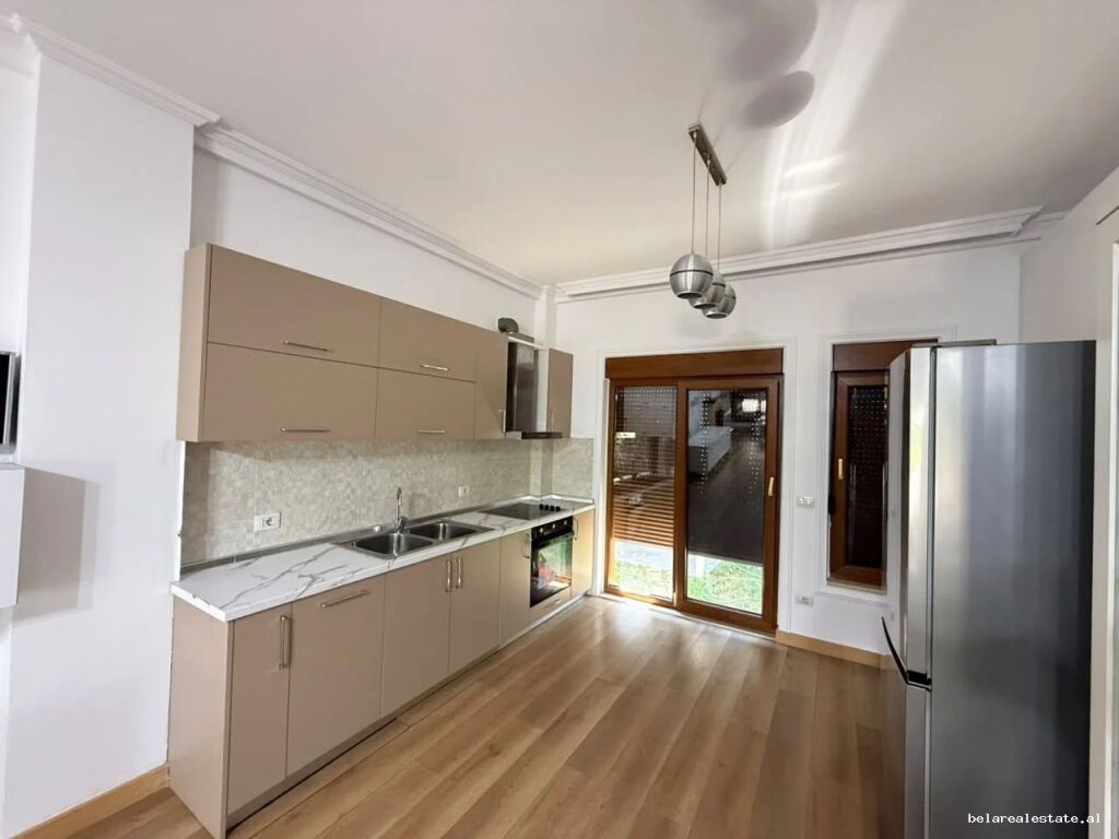 Vile 3 kateshe me qera prane Teg (ID BV22652) Tirane