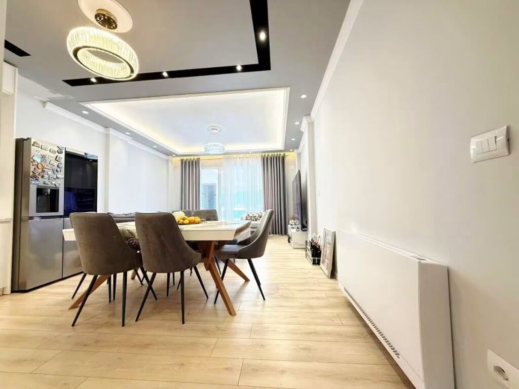 🏡 Appartamento 3+1+2 in vendita – vicino allo Zoo di Tirana, Tirana 📍 Complesso Mateo