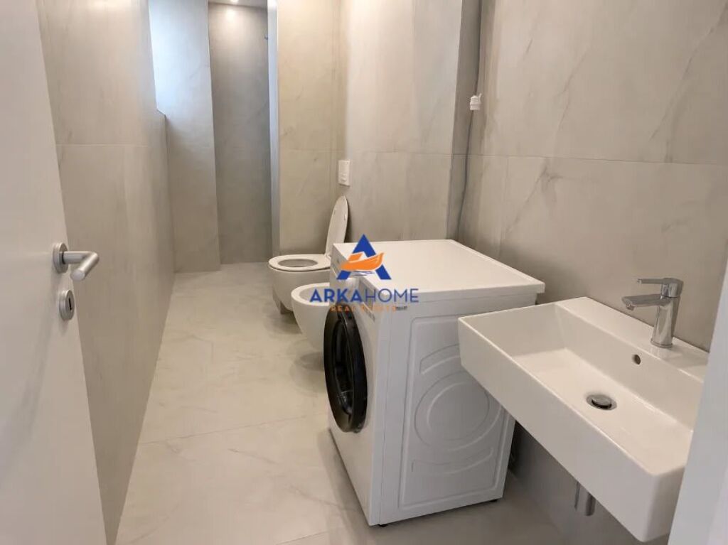 AFFITTASI APPARTAMENTO 1+1+BALCONE " RESIDENZA OXA, FRESKU" 520 EURO