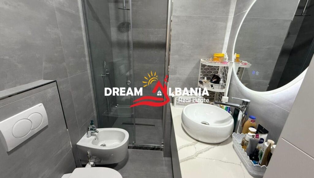 Shitet Apartament 1+1 Tek Restorant 2 Luanet ne Fresk (41111602)