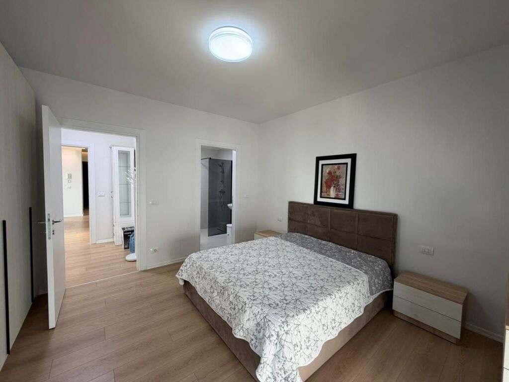Apartament 2+1 per qira tek Akses Tirana Residence prane Casa Italia.