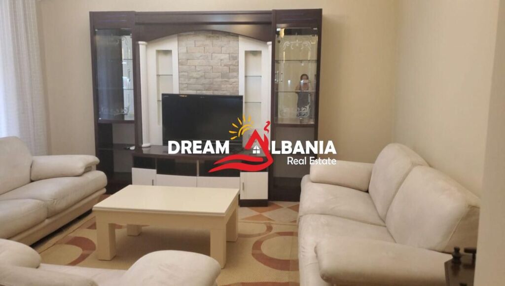 Appartamento in affitto 3+1+2 Bagni +3 balconi +garage Ambasciata Americana. (ID 4231502)