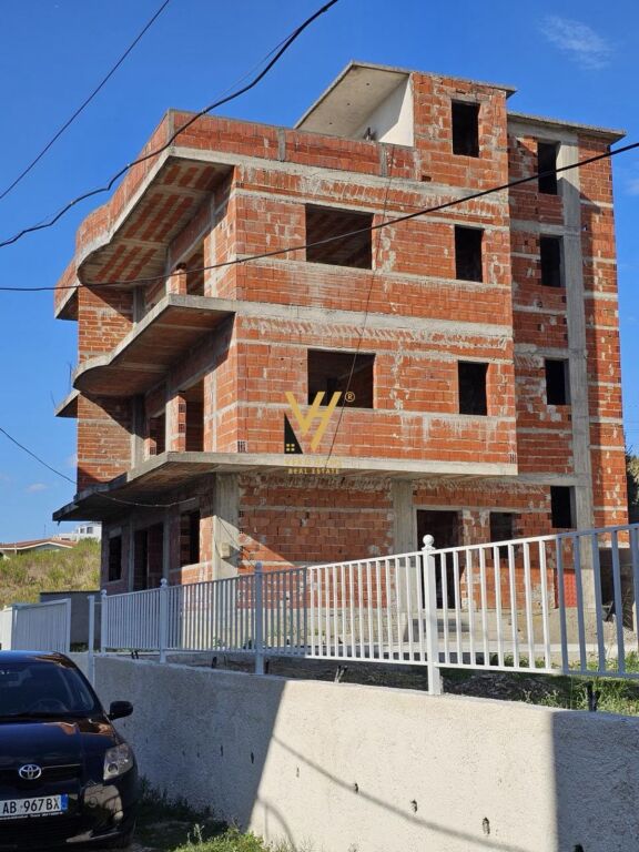SHITET NDERTESE 4-KATESHE NE PLEPA, DURRES 260.000 EURO