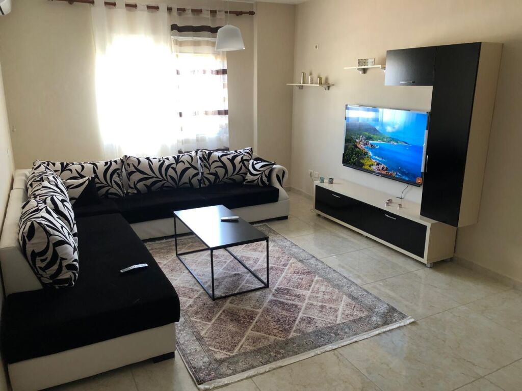 Apartament 1+1 per qira tek Myslym Shyri!