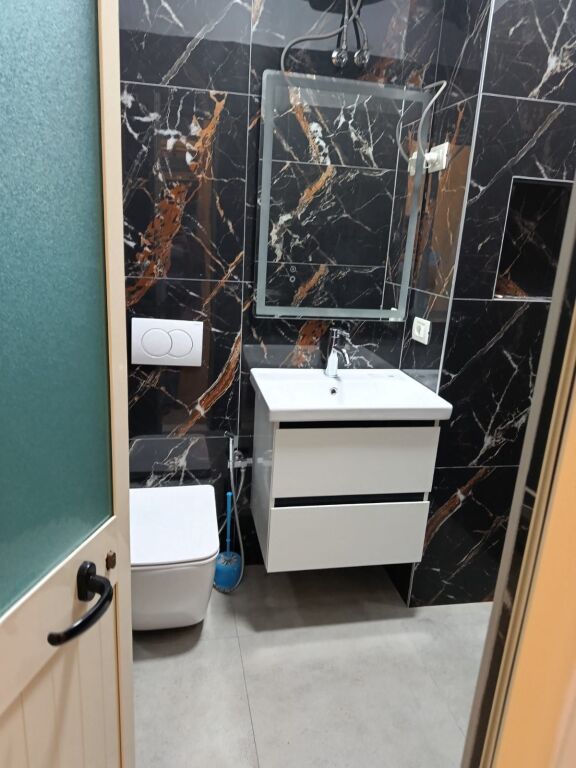 Qera | Garsoniere | Qendra Shëndetësore Qytet Studenti | 300 €/muaj