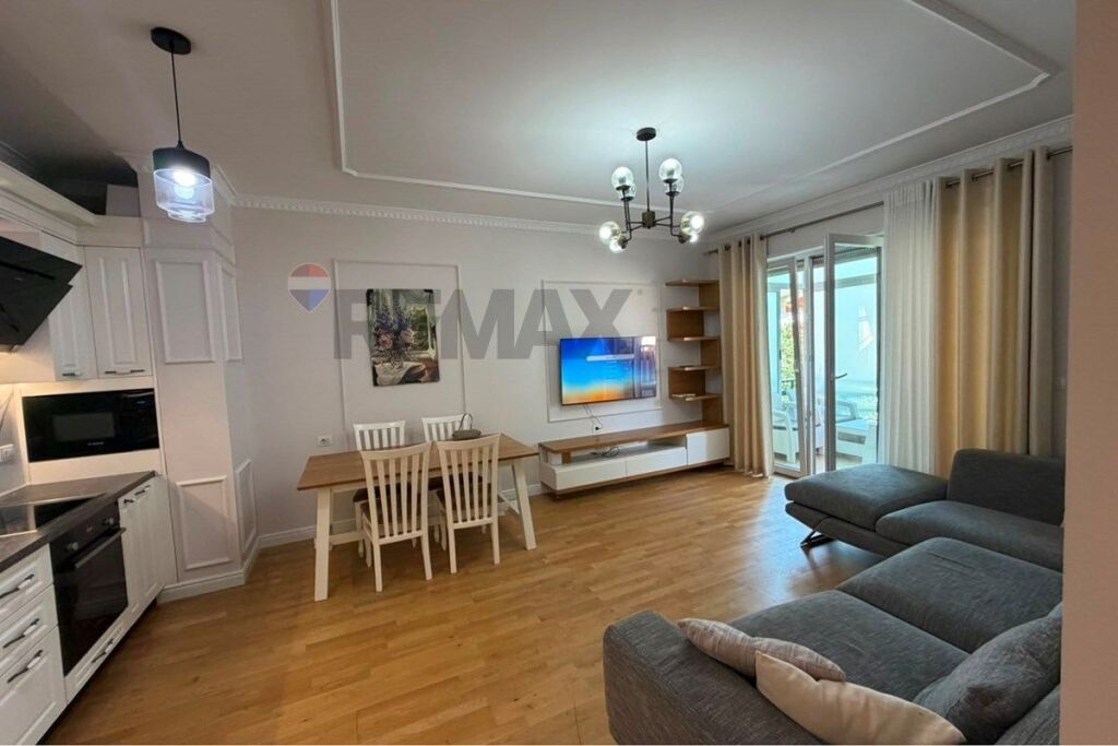 Apartament 3+1+Parkim ne shitje Kopshti Zoologjik