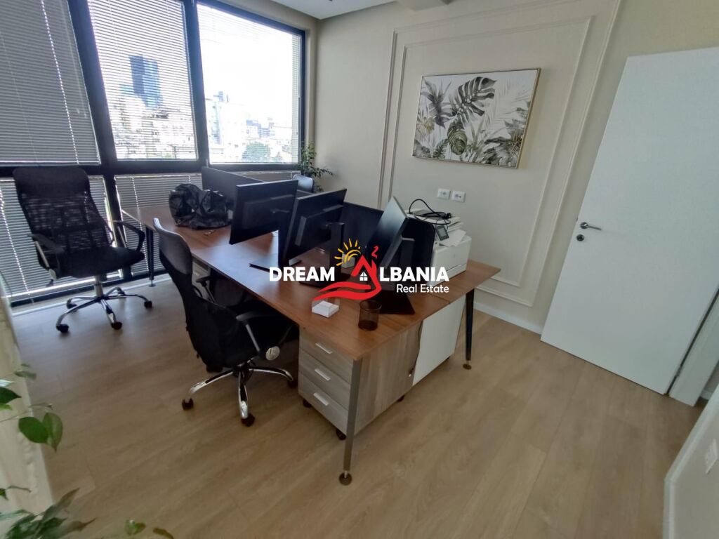 Jepet Ambient Zyre me qera ne Rrugen Mine Peza tek Golden Tower(ID 42215496 )
