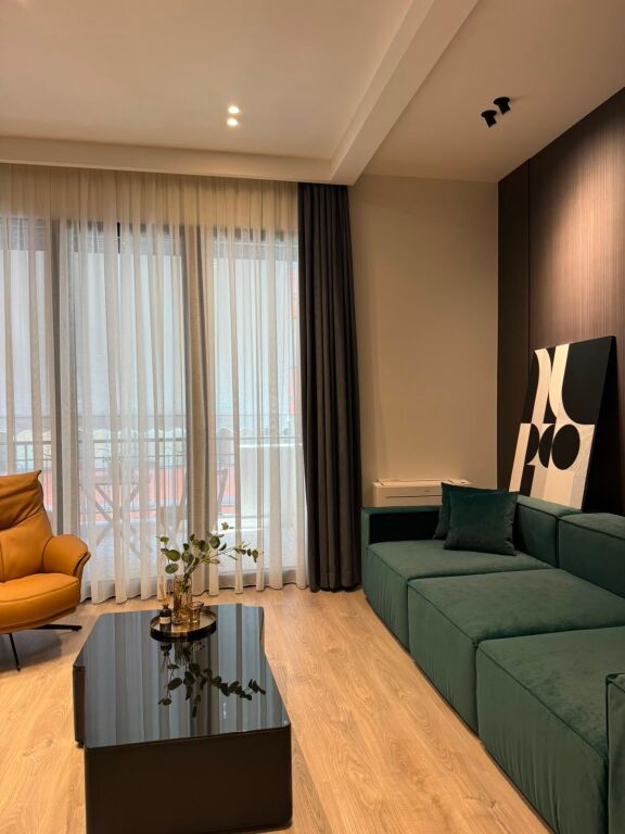 Apartment me qera 1+1 + post te Komplelsi Delijorgji