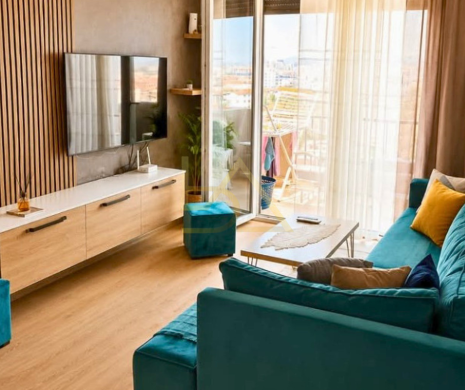 Apartament 3+1 për Shitje – 5 Maji, Tiranë