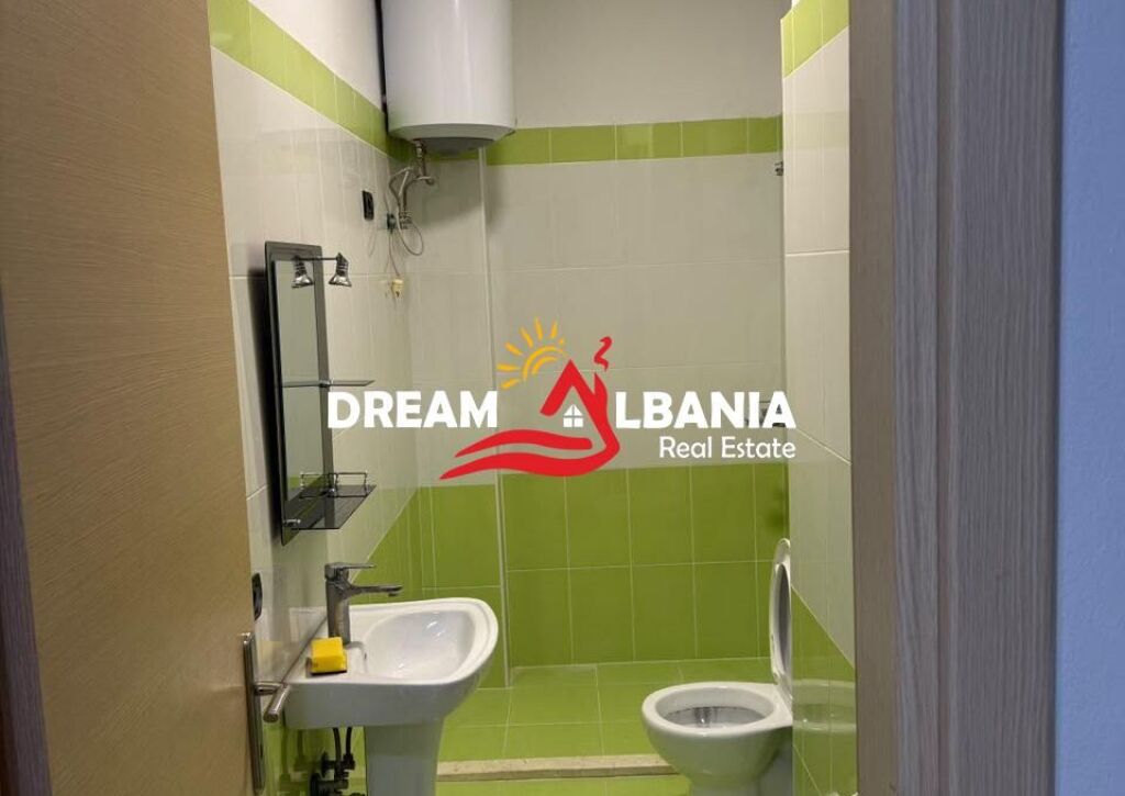 Jepet Apartament 2+1+2+3 Ballkone me qera tek Liqeni Thate, prane Restorant Mir Zoti (ID 42215618 )