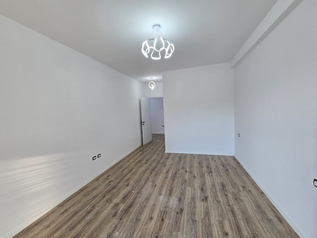 Apartament 1+1 per shitje Color Splash Paskuqan !