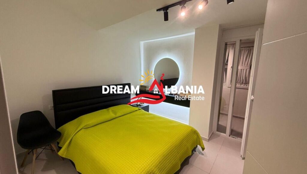 Shitet Apartament 1+1 Tek Restorant 2 Luanet ne Fresk (41111602)