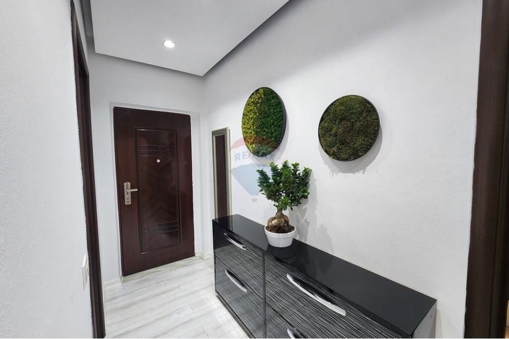 Apartament 2+1 per qira te Kodra e Diellit!