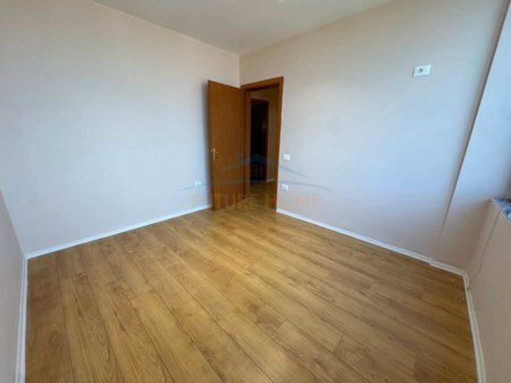 For sale, Apartment 2+1, Former Electric Market, Tirana.
