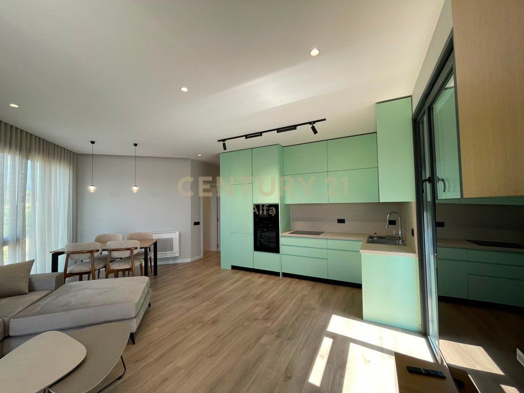 🌿 Apartament modern 2+1 me qira pranë Liqenit të Thatë!
