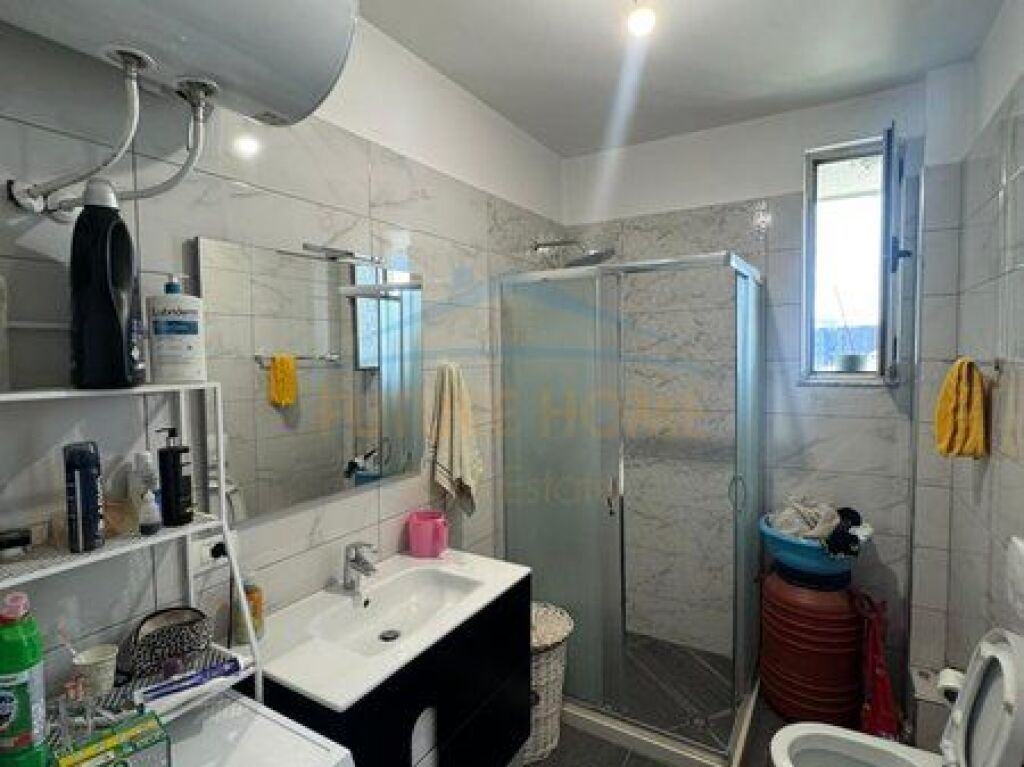 Shitet, Apartament 2+1, Ish-Fusha e Aviacionit, Tiranë