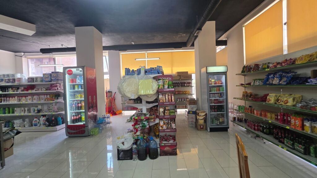 Rent | Ambjent Biznesi | Selvia | 1800 €/month