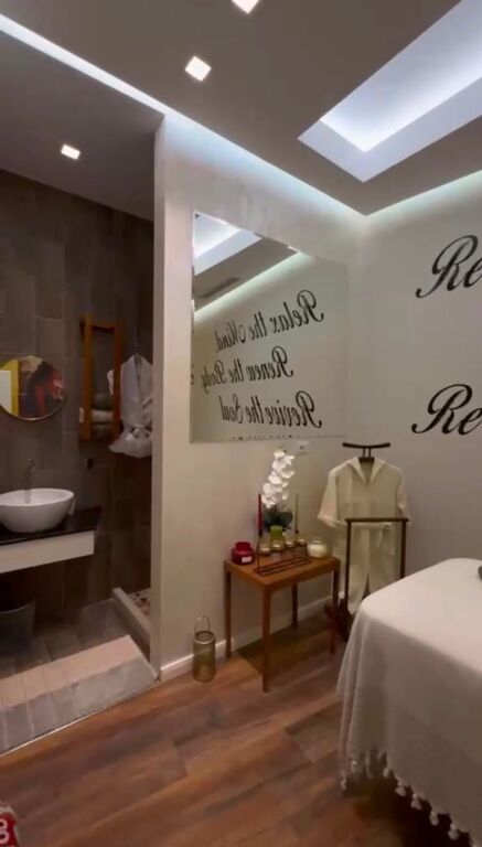 ✨ PREMIUM AESTHETIC CENTER FOR RENT – NEAR THE TRAIN STATION ✨