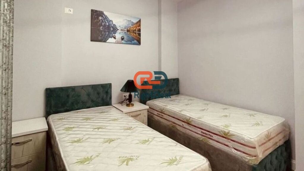 In Via Frosina Plaku, Super Appartamento 2+1 in Affitto, Vicino al Complesso Contatto !!!