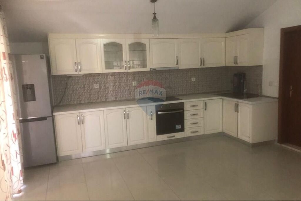 AFFITTASI DUPLEX 2+1, VIA BILL CLINTON