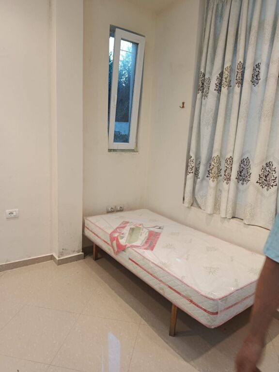 Qera | Garsoniere | Qendra Shëndetësore Qytet Studenti | 300 €/muaj