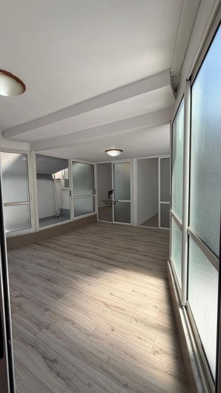 OFFICE FOR RENT 130M2 FORMER EXHIBITION 80,000 LEKE FH-82434