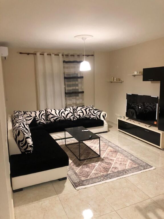 Apartament 1+1 per qira tek Myslym Shyri!
