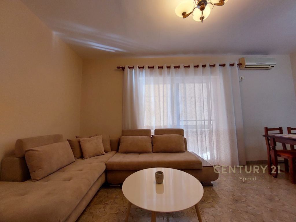 Apartament 1+1 per Qira tek Pazari ri