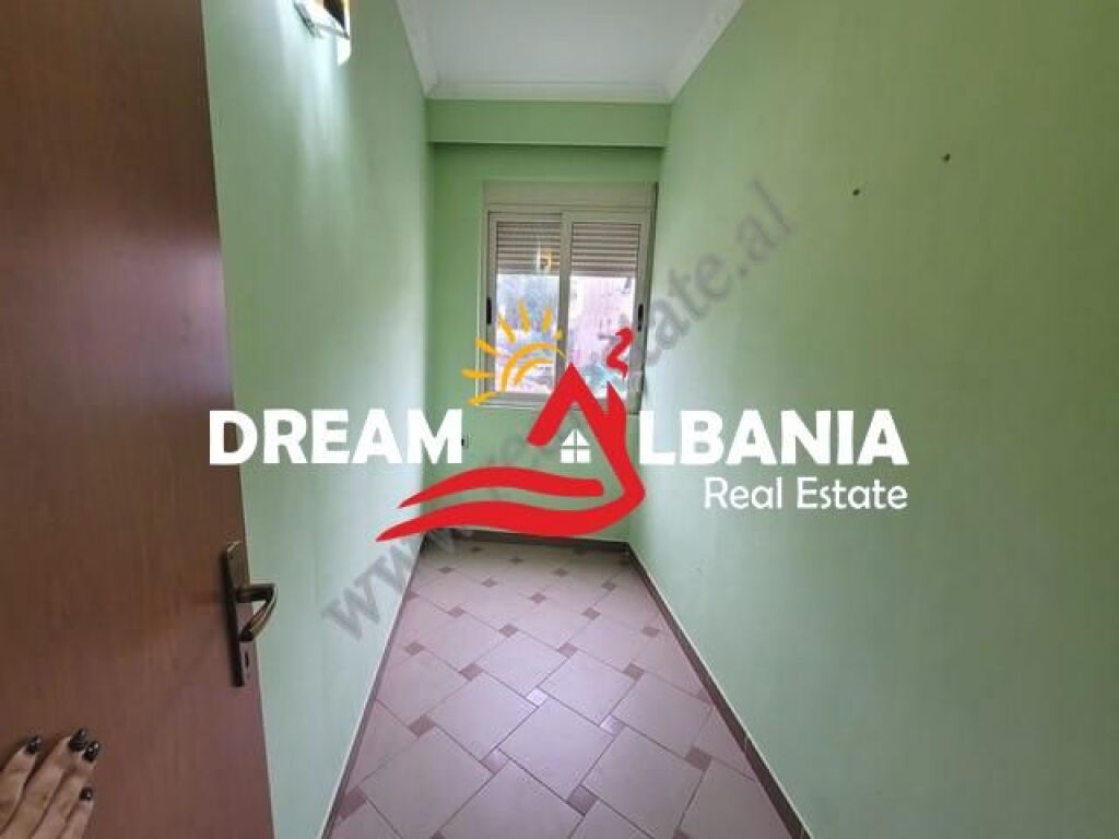 Appartamento 2+1 in affitto Via Durres ex Ambasciata Jugoslava (ID 42215617 )