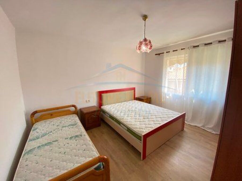 Qera, Apartament 1+1, Rruga e Dibres, Tiranë.