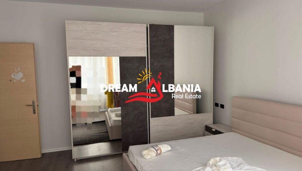 Jepet Apartament 2+1+2+3 Ballkone me qera tek Liqeni Thate, prane Restorant Mir Zoti (ID 42215618 )