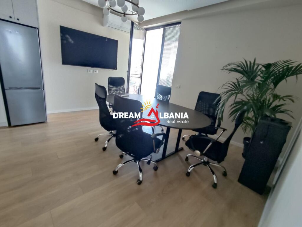 Jepet Ambient Zyre me qera ne Rrugen Mine Peza tek Golden Tower(ID 42215496 )