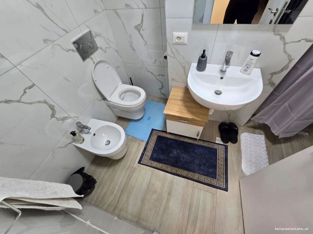 Apartament 2+1+2 Me Qera Tek Kompleksi Zirkon (ID B2201650) Tirane