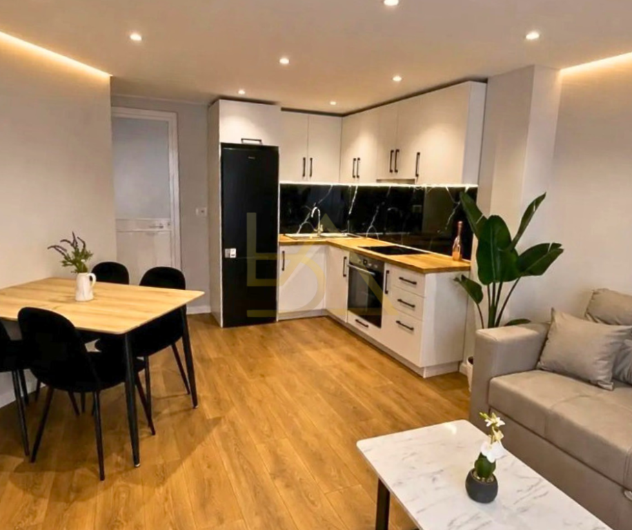 Duplex për Shitje – Liqeni i Thatë, Tiranë