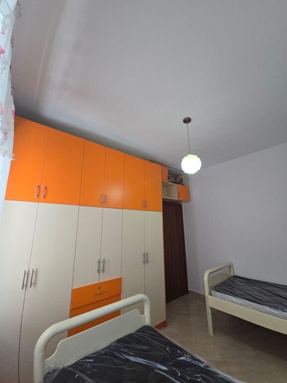 In affitto 2+1+1 Yzberisht 45.000 lek