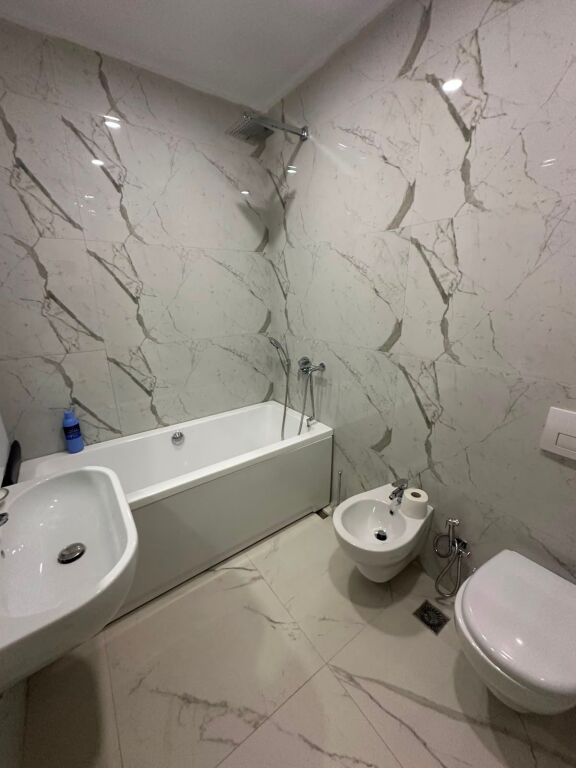 🏡 JEPET ME QIRA APARTAMENT 2+1 – LIQENI I THATË