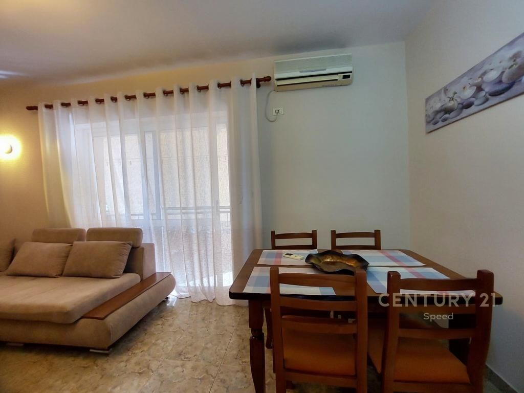 Apartament 1+1 per Qira tek Pazari ri