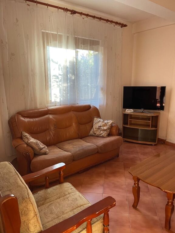 🏠Don Bosko, first floor of a villa for rent, 1+1, furnished 40,000 Leke