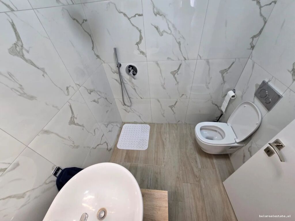 Apartament 2+1+2 Me Qera Tek Kompleksi Zirkon (ID B2201650) Tirane