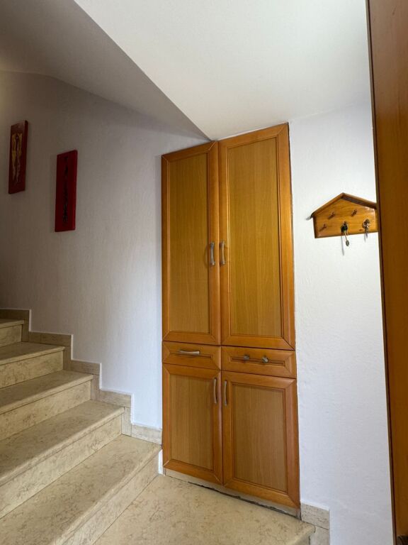 Villa su 2 piani in affitto al Mercato Alimentare
