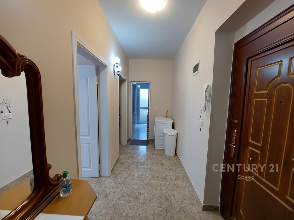 Apartament 1+1 per Qira tek Pazari ri