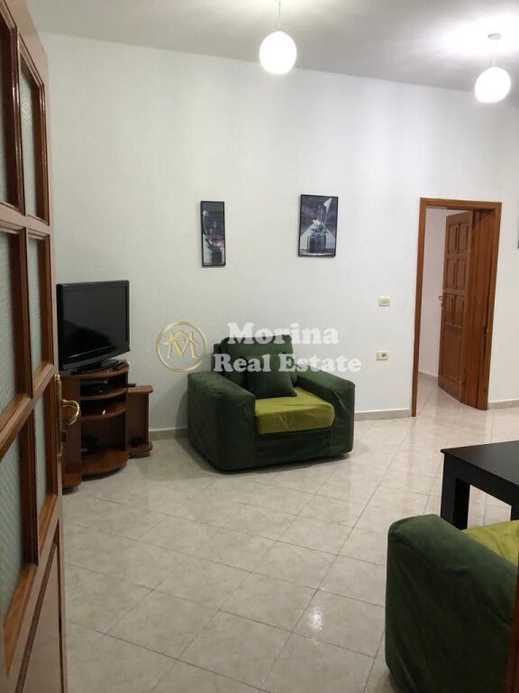 Qera | Shtëpi private 1 + 1 | Vilat Amerikane | 400 €/muaj
