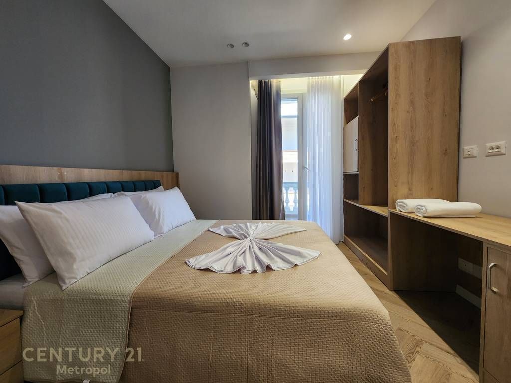 Jepet me qera apartament 2+1+Post Parkimi, Yrshek (Klinika Uzllova)