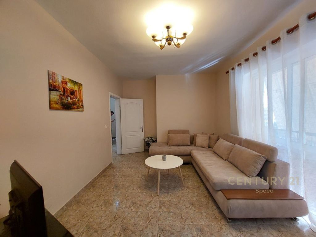 Apartament 1+1 per Qira tek Pazari ri