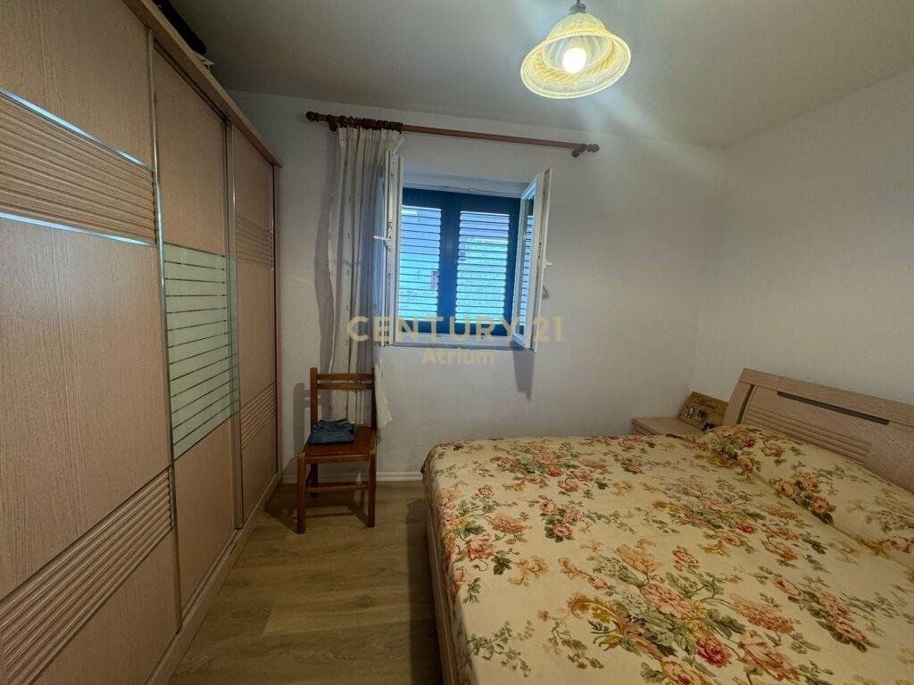 APARTAMENT 1+1 PER QIRA PRANE RRUGES ALI VISHA