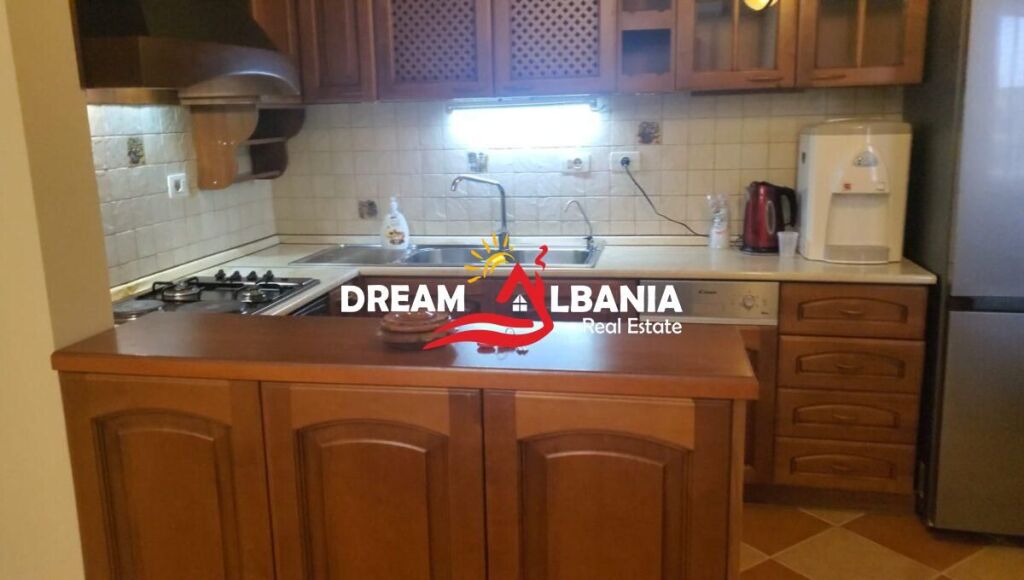 Appartamento in affitto 3+1+2 Bagni +3 balconi +garage Ambasciata Americana. (ID 4231502)